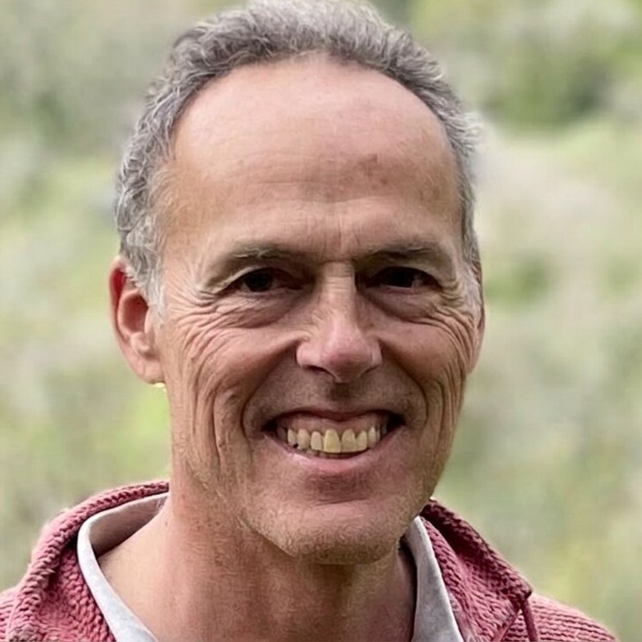 Yan Swiderski, Trustee and Founder